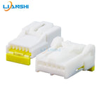 DJ7081-0.7-21 car rearview mirror is suitable for the 8-hole wiring harness plug of the Nissan sunroof reading light
