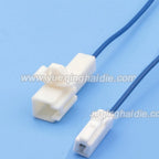 1P 7222-4210-40/MG643800-5 7123-4210-40/MG613801-5 AC Assembly Car Cable Connector Assembly Car Male Plug Female Socket