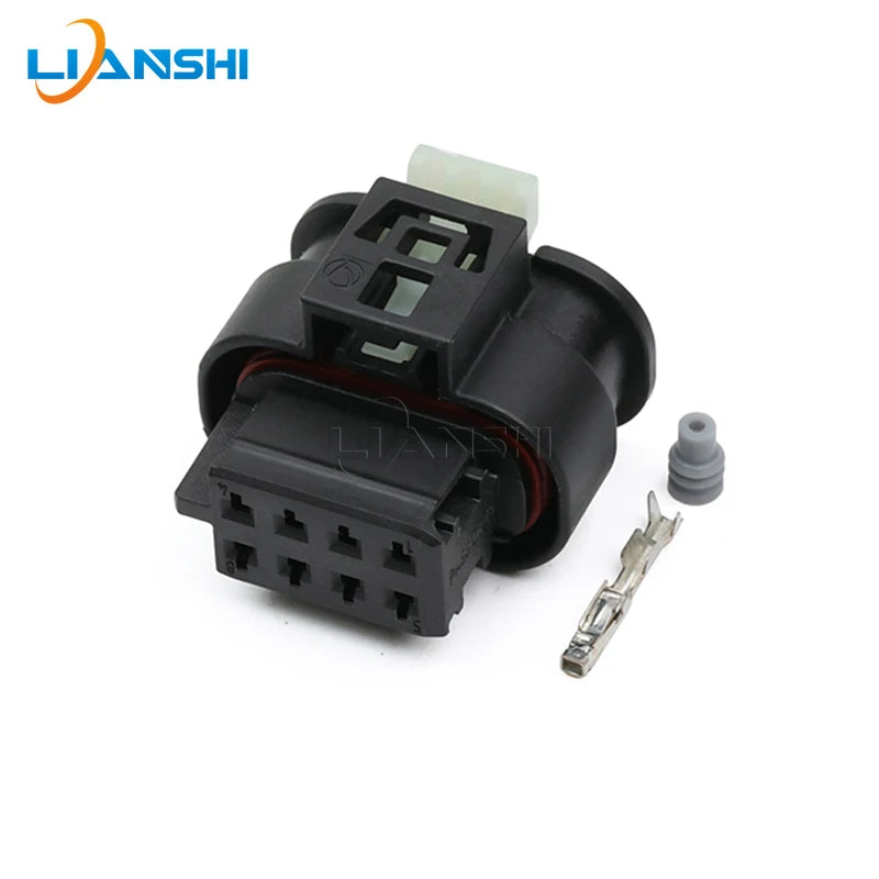 805-031-541 is suitable for BMW brake light rear taillight wiring harness plug with 8-pin hole DJ7086-1.2-21