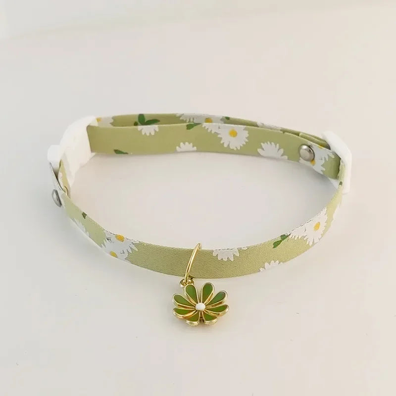 Pet Collar Candy Color Avocado Pendant Cat and Dog Safety Necklace Amagi