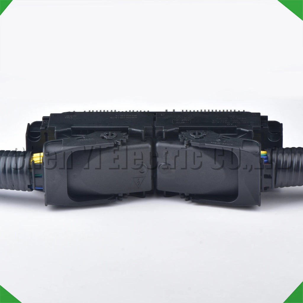 196-Pin Auto Connector Engine computer board Connector 1928405503 1928405502 2292136-2 Vw