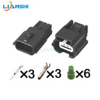 7282-8852-30/7283-8852-30 is suitable for the 3p wiring harness plug of Dongfeng Nissan air pump air conditioning compressor