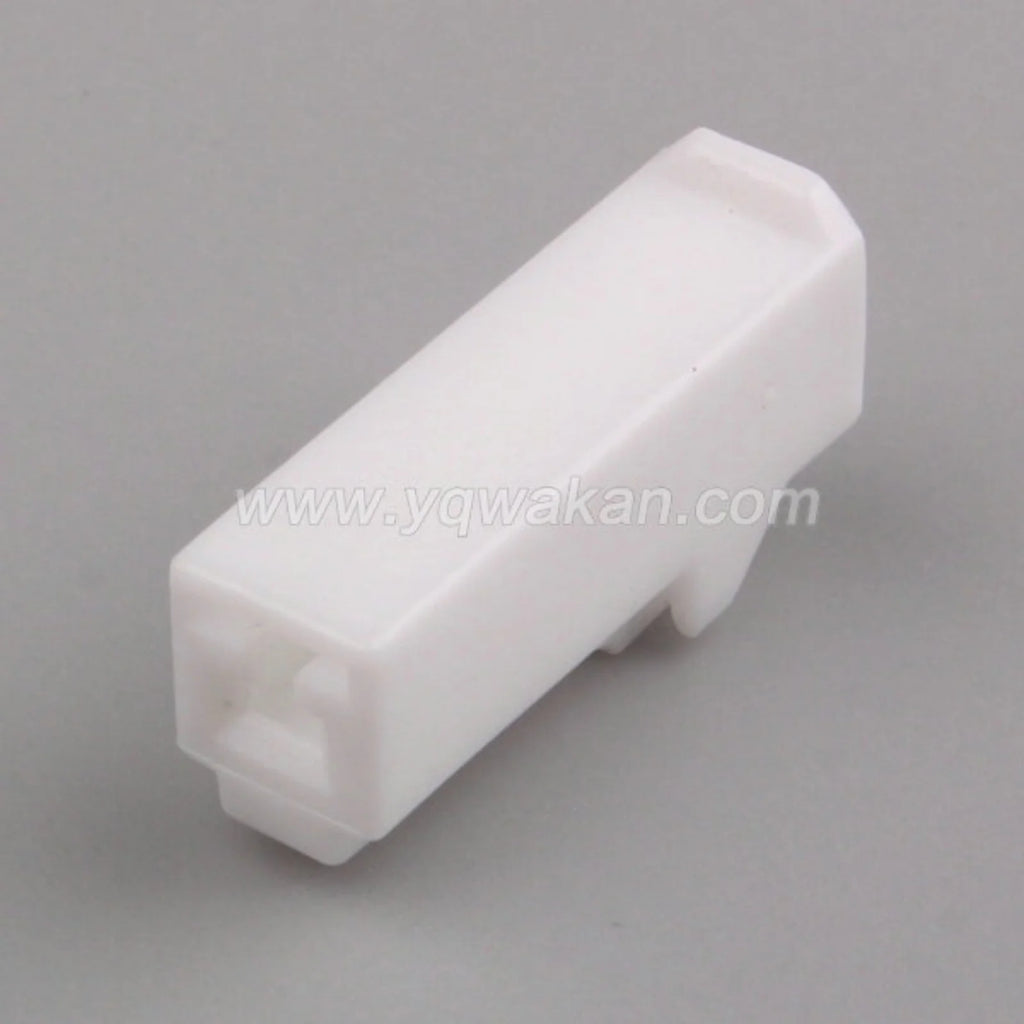1P 7222-4210-40/MG643800-5 7123-4210-40/MG613801-5 AC Assembly Car Cable Connector Assembly Car Male Plug Female Socket