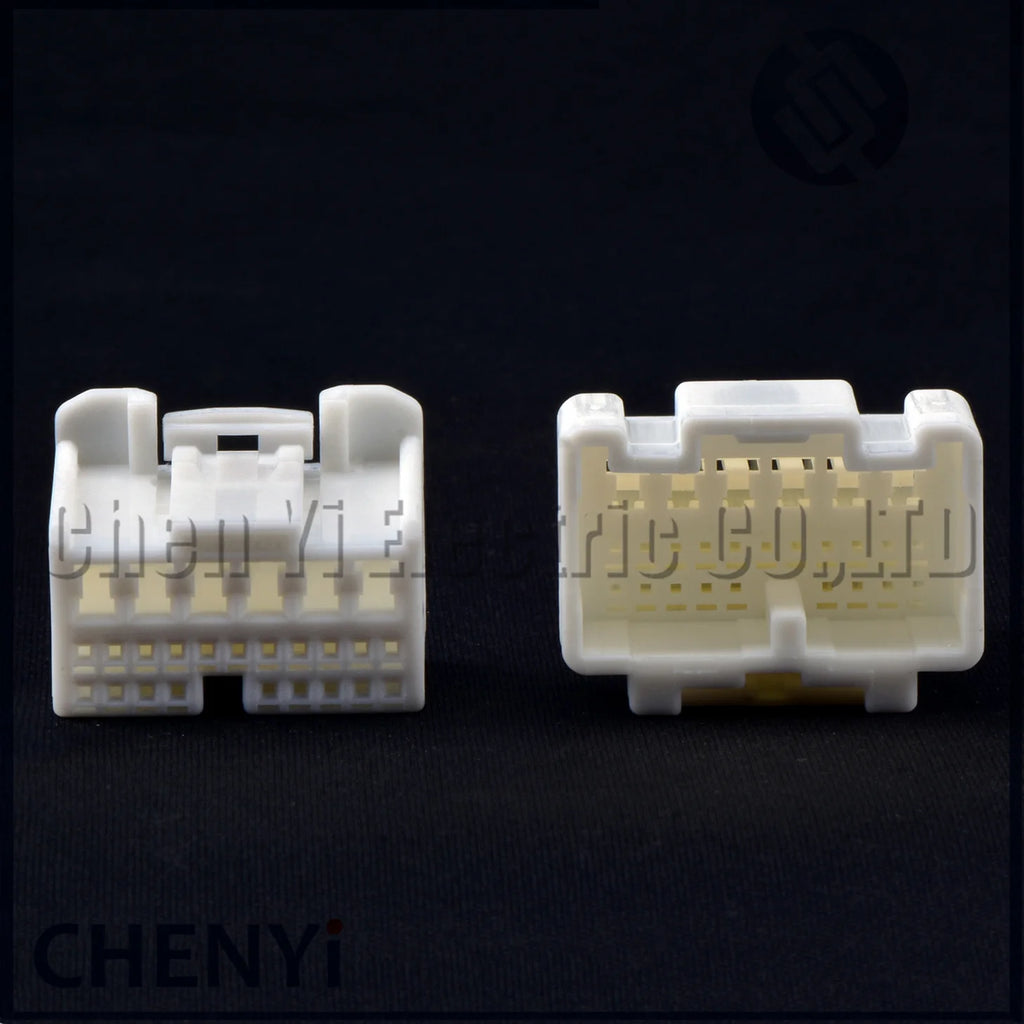 26 Pin Automotive connector ECU controller wiring harness plug 90980-12561 1318757-1 1746863-1 ST730676-3 For Toyota
