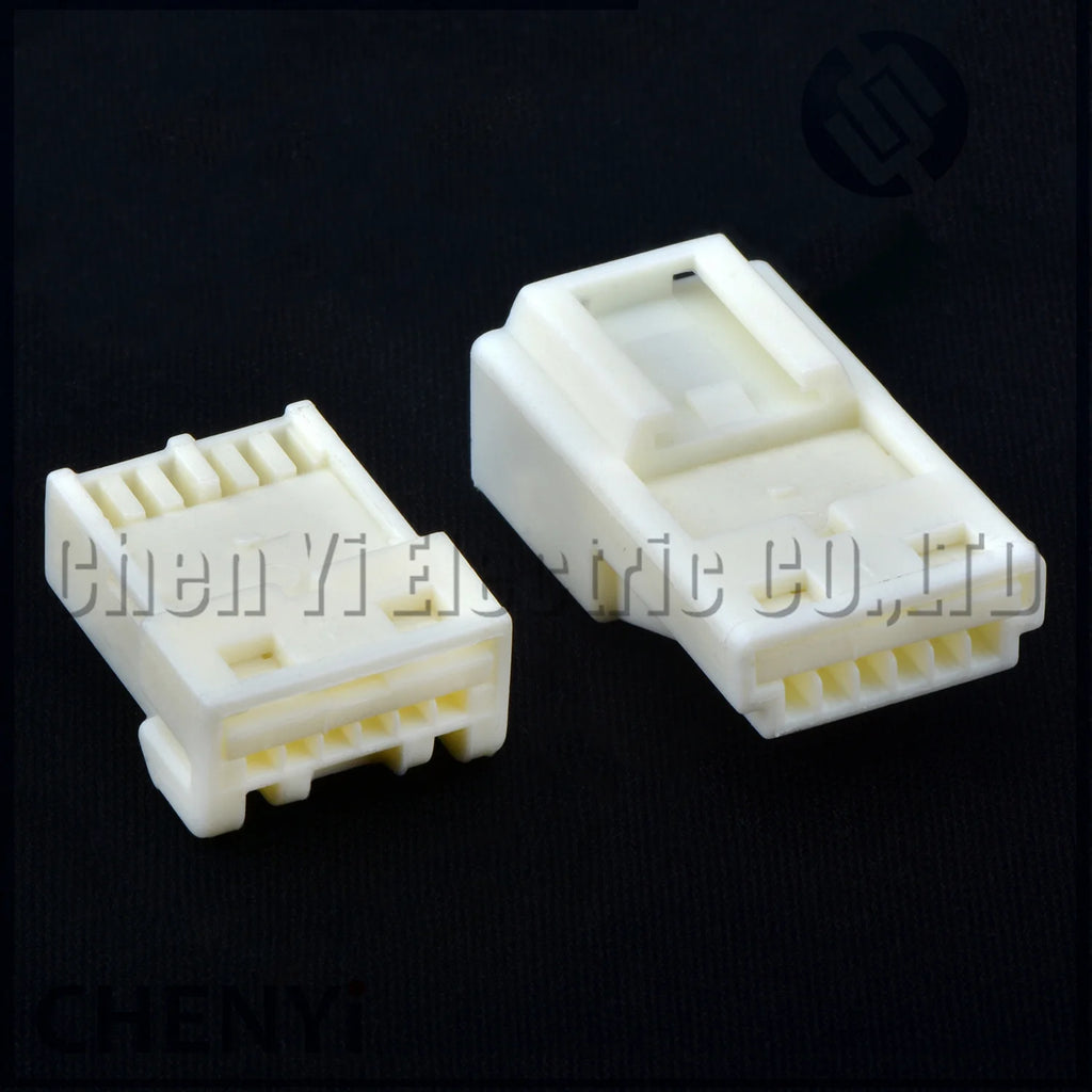 6 Pin Auto connector Car Rear View Camera Microphone Reading Light Wire harness plug 7282-8663 7283-8660 MG651439 For Nissan MG