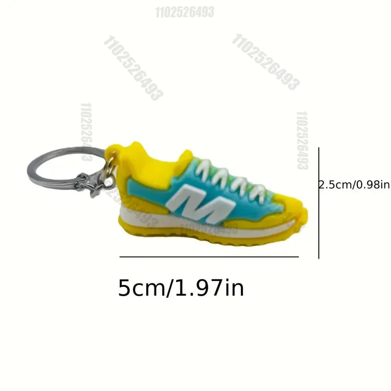 Shoe Keychains For Men 6pc/1pcs Mini Cute Cool Sneaker Keychain PVC For Favors Collectible For Sneaker Fans Bag Pendant Tools