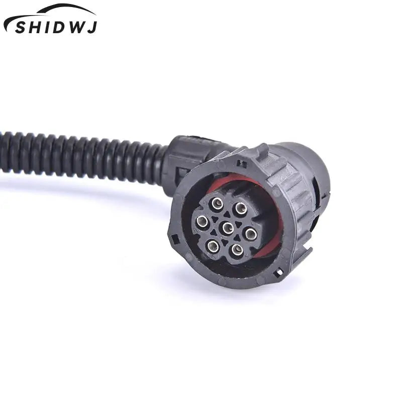 7 Pin Car Plug Socket For Scania For Volvo Truck  7-Hole J6 Socket For Mercedes-benz Actros For IVECO Tail Light Connector Wire