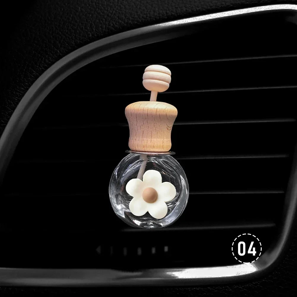 Fashion Car Hanging Perfume Pendant Fragrance Air Freshener Empty Glass Bottle For Essential Oils Diffuser Auto Ornaments Amagi