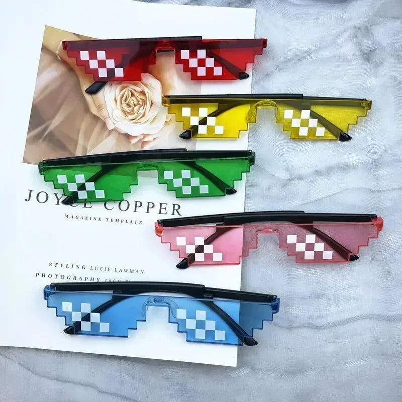 8 Bit Thug Life Sunglasses Pixelated Men Women Brand Party Eyeglasses Mosaic UV400 Vintage Eyewear Unisex Gift Toy Glasses Amagi