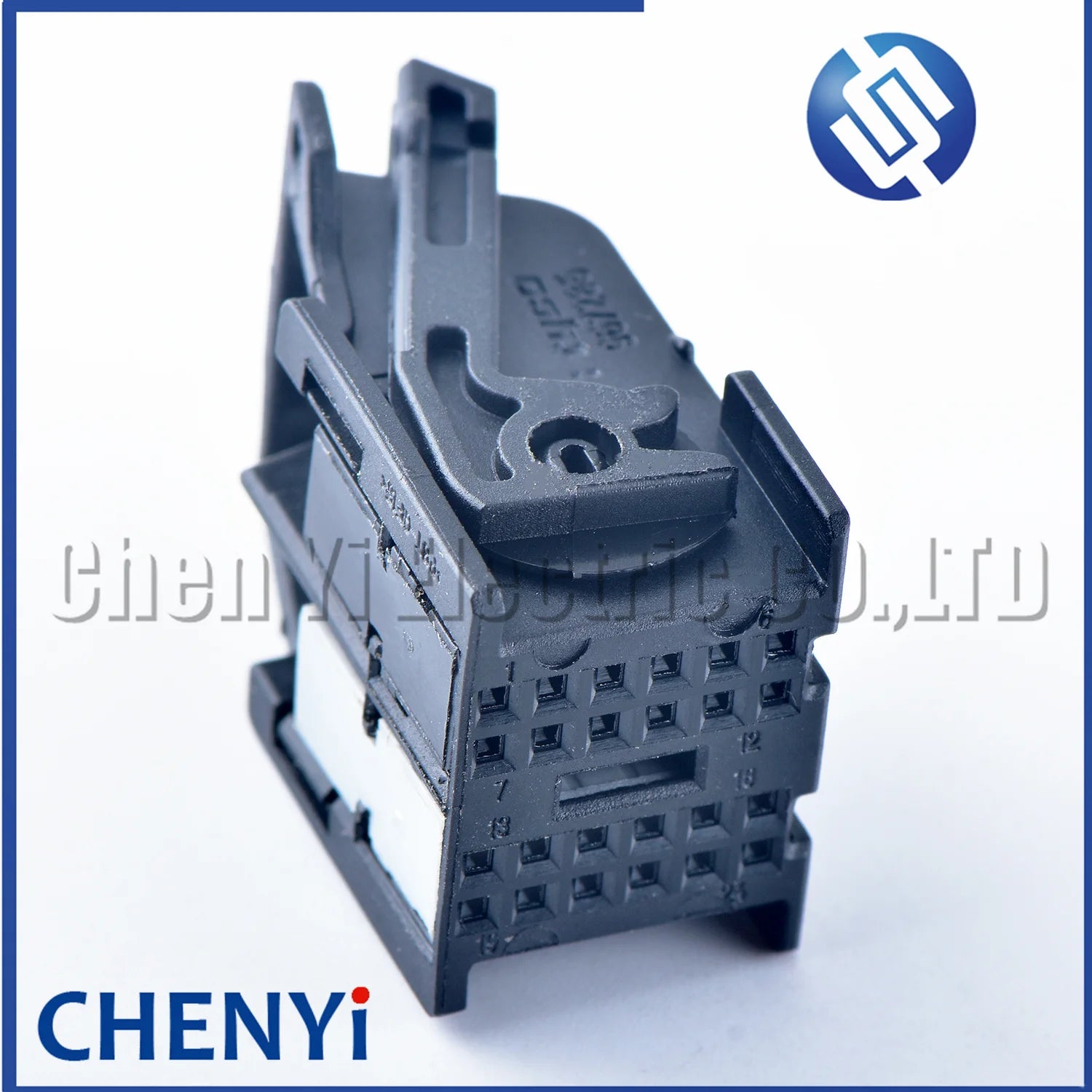 24 Pin Female 0.6mm Automotive Electrical Connector Plug Car Cable Wire Harness Unsealed Socket 967285-1 967285