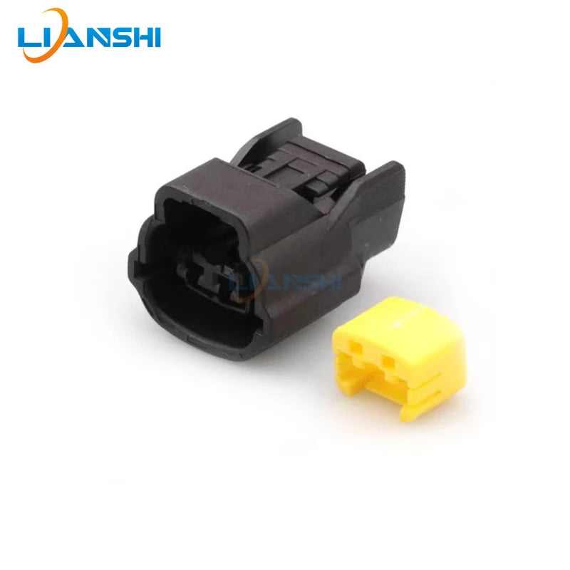 This plug is suitable for Hyundai Elantra Renaison ballast, Kia JAC speaker wiring harness 35825-0211