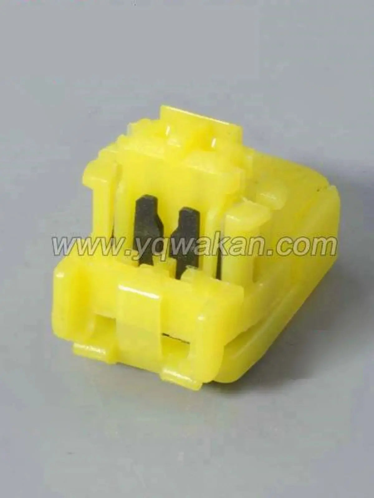 2 PIN Car Wiring Harness Female 0.6mm Cable Connector Plug Socket Includes For Mazda Pentium Car 1612121-4