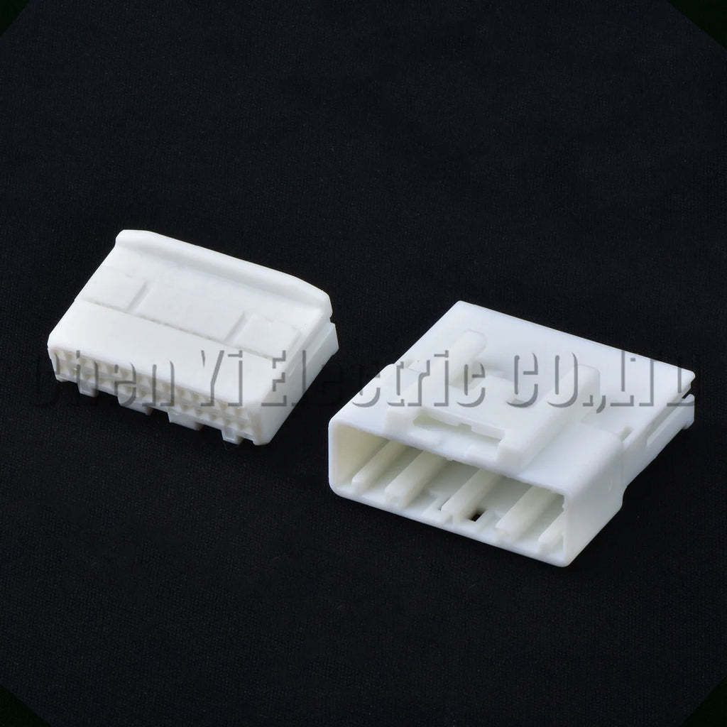 28-Pin Wire Harness Automotive multimedia navigation screen harness Connector