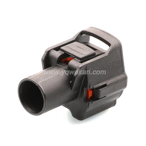 1-Way Yazaki 6.3mm Connector Pigtail – 7283-3013-10 / 90980-11184 / Mopar 68486185AAC