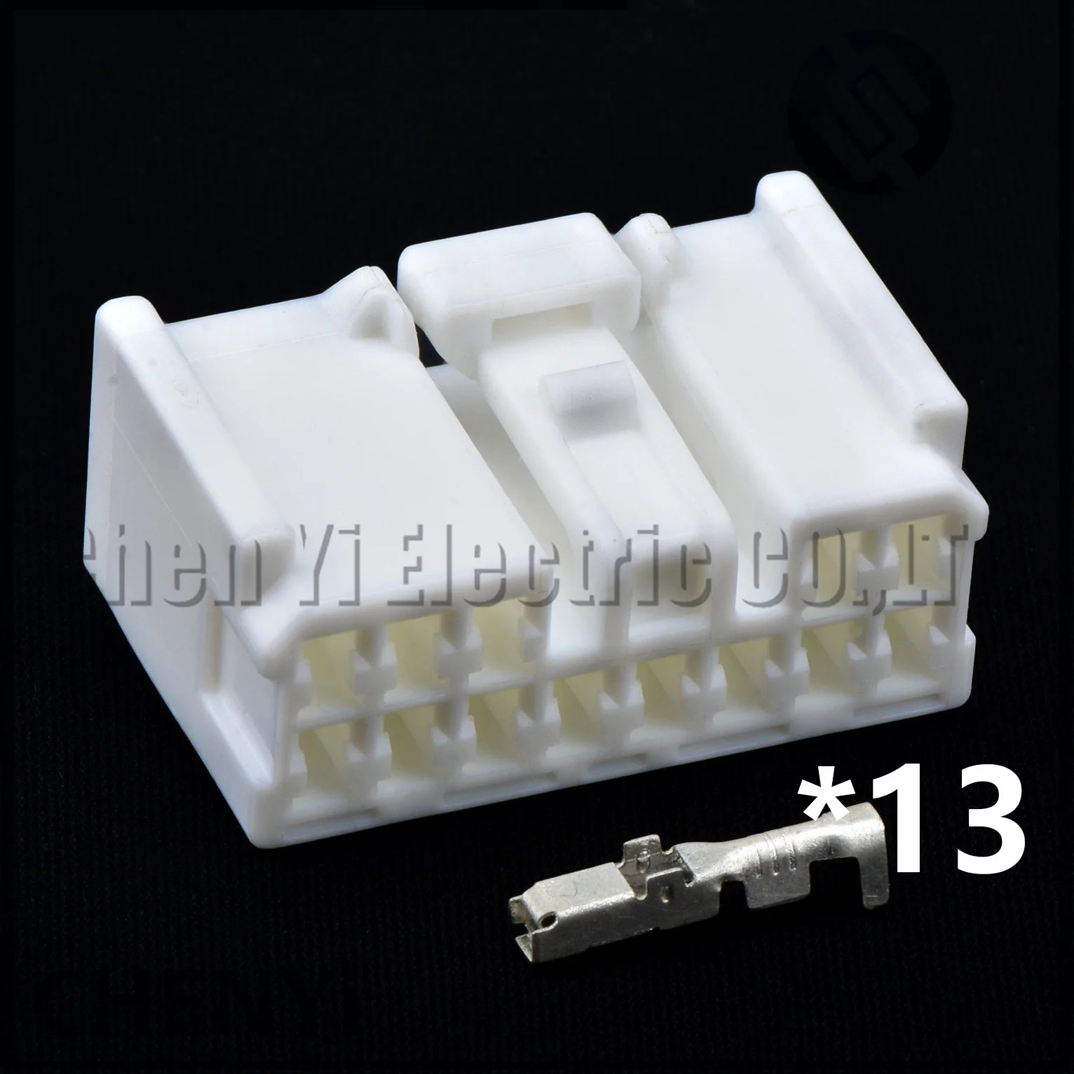 13 Pin Automotive Junction Box connector mid amplifier harness plug 7283-1730 1300-4682 4F1340-000 90980-11695 For Toyota Lexus