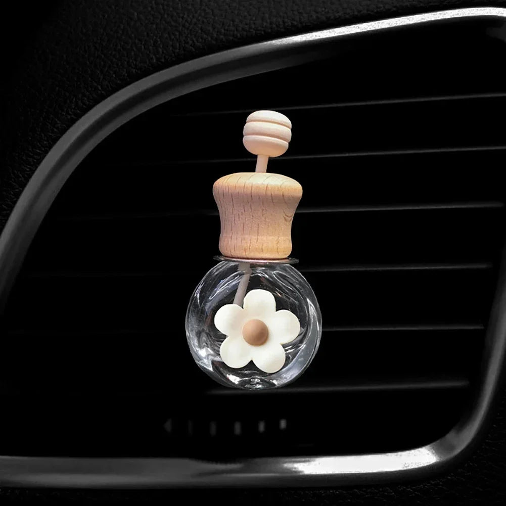 Fashion Car Hanging Perfume Pendant Fragrance Air Freshener Empty Glass Bottle For Essential Oils Diffuser Auto Ornaments Amagi