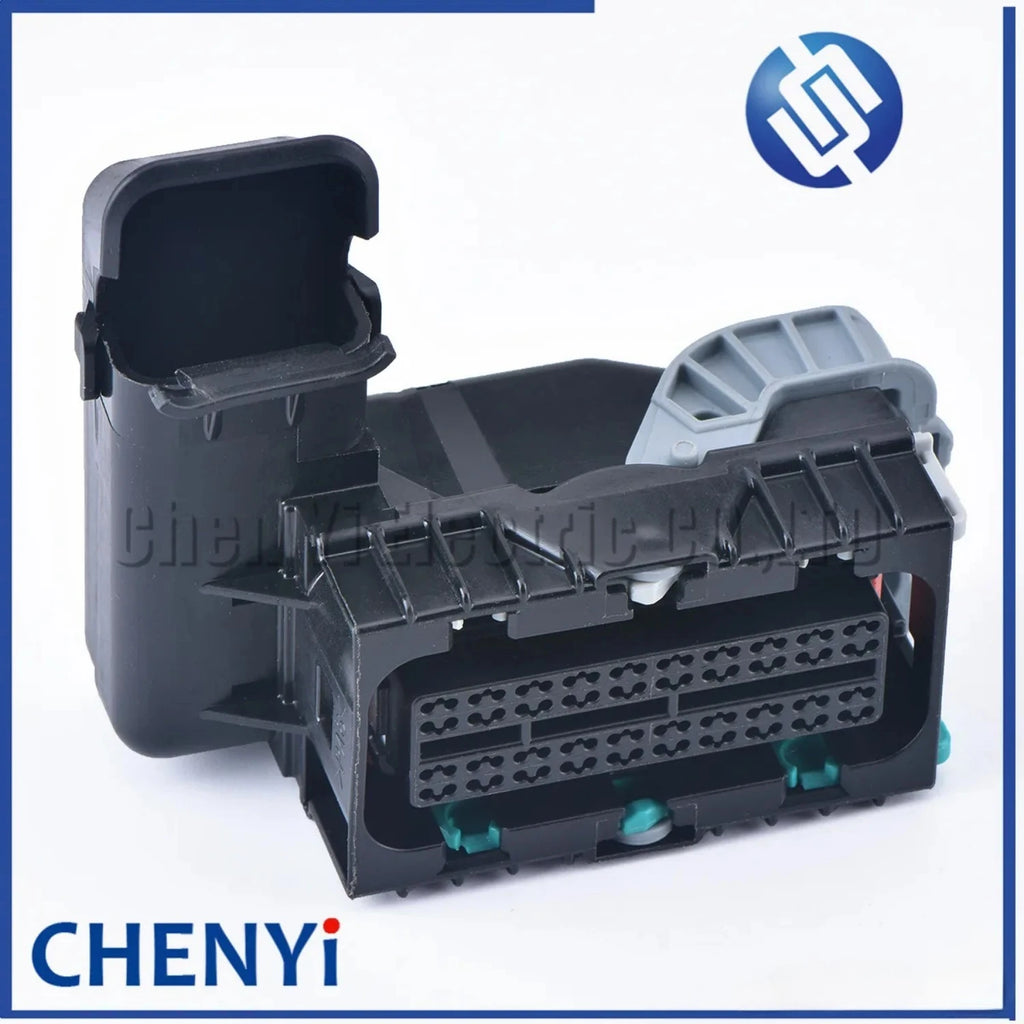80 Pin Automotive waterproof connector ECU Computer board harness plug 13615066 13615065