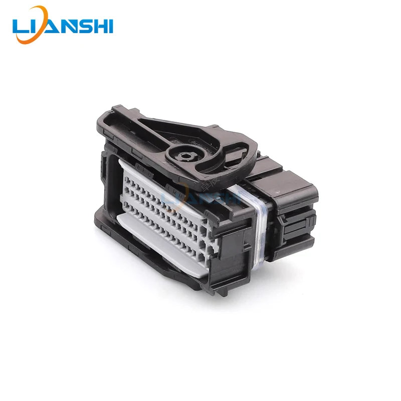 PPI0001501 car connector 64-hole wire harness plug 2209129-1 connector sheath with terminal 13648596