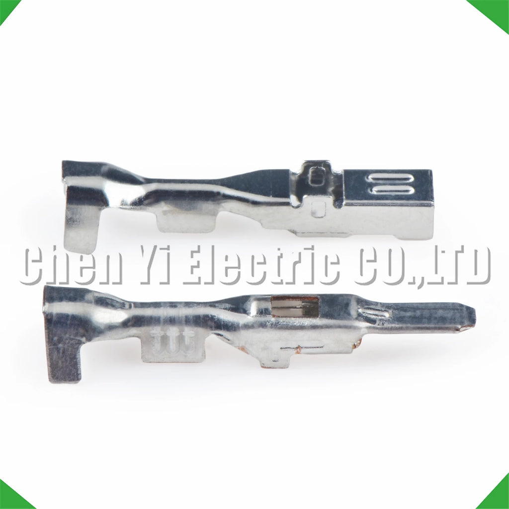 Auto Connector Female Crimp TP031-00200 TP035-00200 Sheath Automotive Connectors harness