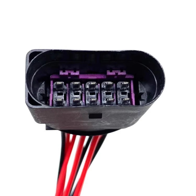 Compatible with Foton Daimler Auman GTL ETX EST headlight plug Annual Edition Headlight connection harness
