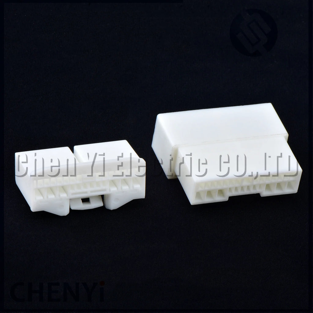 26 Pin Automotive connector Car navigation radio CD player instrument host harness plug 90980-12444 For Toyota LEXUS