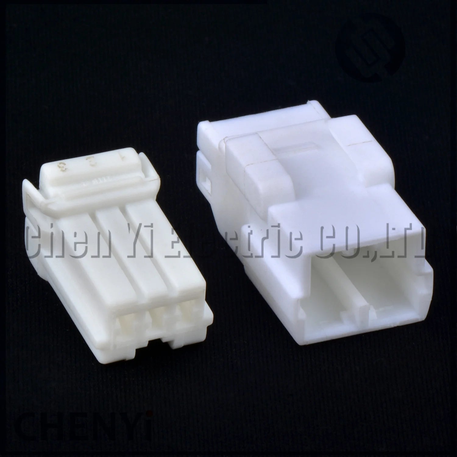 3 Pin Automotive connector Audio speaker harness Plug 174921-1 13627090 15368694 174928-1 For Hyundai Kia For Hitachi Elevator