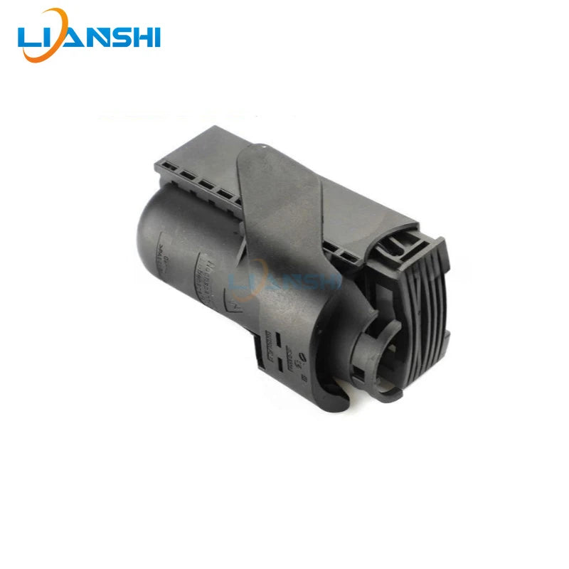 3-1534904-4/3-1534904-3 connector 2301335-1 Plug-in 1-1355135-1 plug suitable for Volkswagen engine computer board plugs