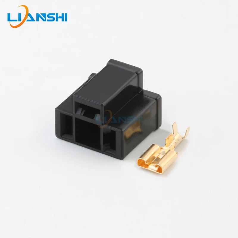 7.8 Lamp holder Automotive connector Xenon lamp H4 lamp headlamp holder connector DJ7033-7.8-11/21