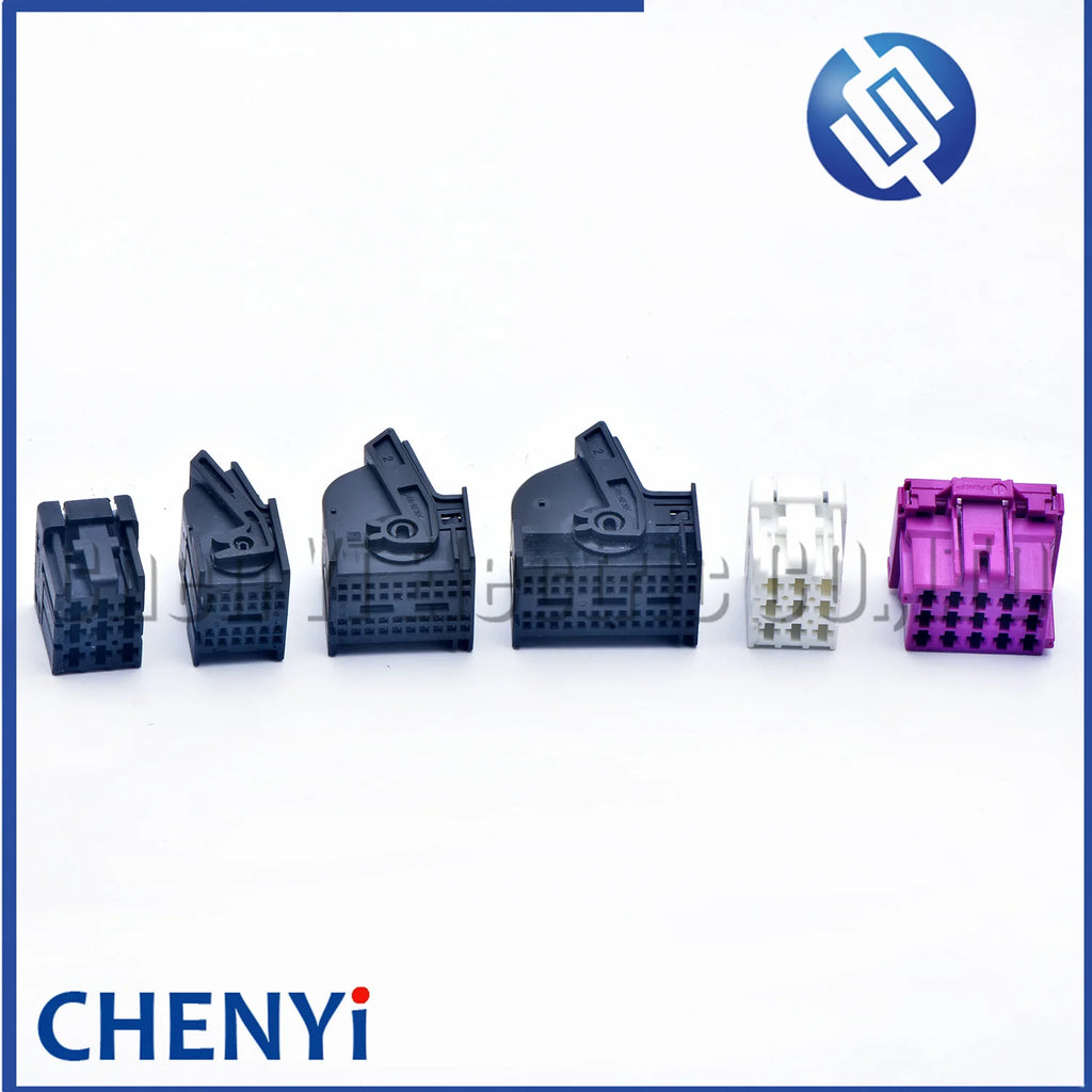 9/15/24/40/52 Pin Central control unit computer board WG97165800233ECM CBCU CBCU3 CBCU3-E parts Plug For Ford Auman HOWO truck