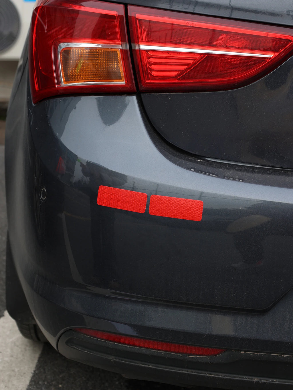10pcs Car Bumper Reflective Safety Strip Sticker Warning Reflector Tape Auto Car Accessories Exterior Interior Reflector Sticker