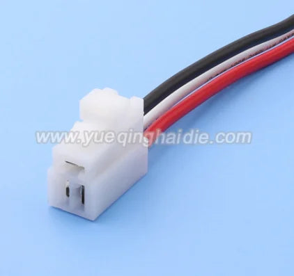 3pin nylon shell auto wiring wire harness female plastic connector 7123-2237