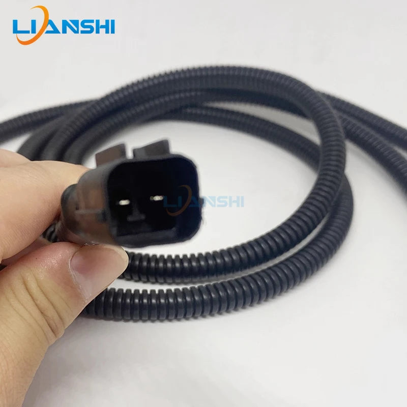 This is suitable for the Chery BYD Excelle to modify the snail-shaped horn plug with a 1-inch 2-wire harness
