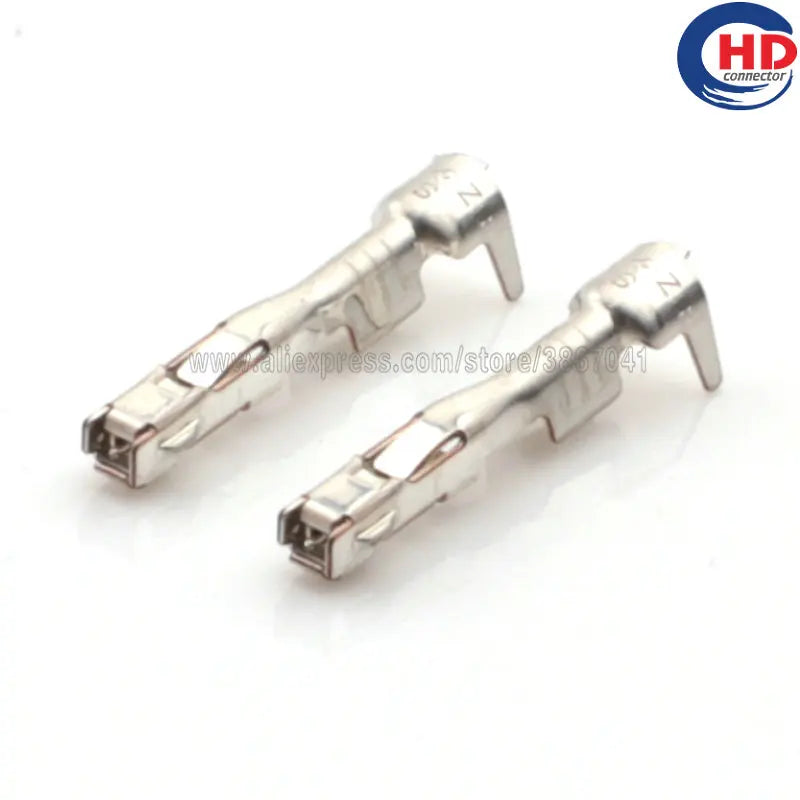 Auto connector Terminal 8240-0560 DJ628R-1.2A