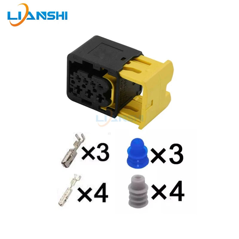 1-1418480-1/1670720-1 is suitable for Mercedes-Benz rear taillight sockets and automotive connectors with terminals