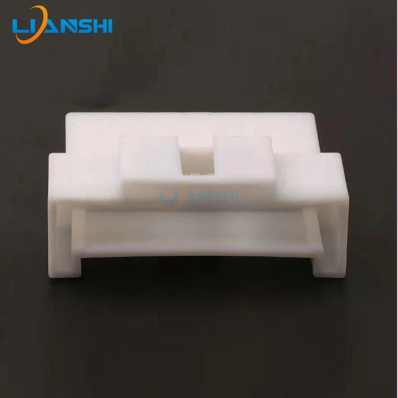 MG653912 automotive connector 13P car plug-in is suitable for Geely BYD Suzuki wiper headlight combination switch plug