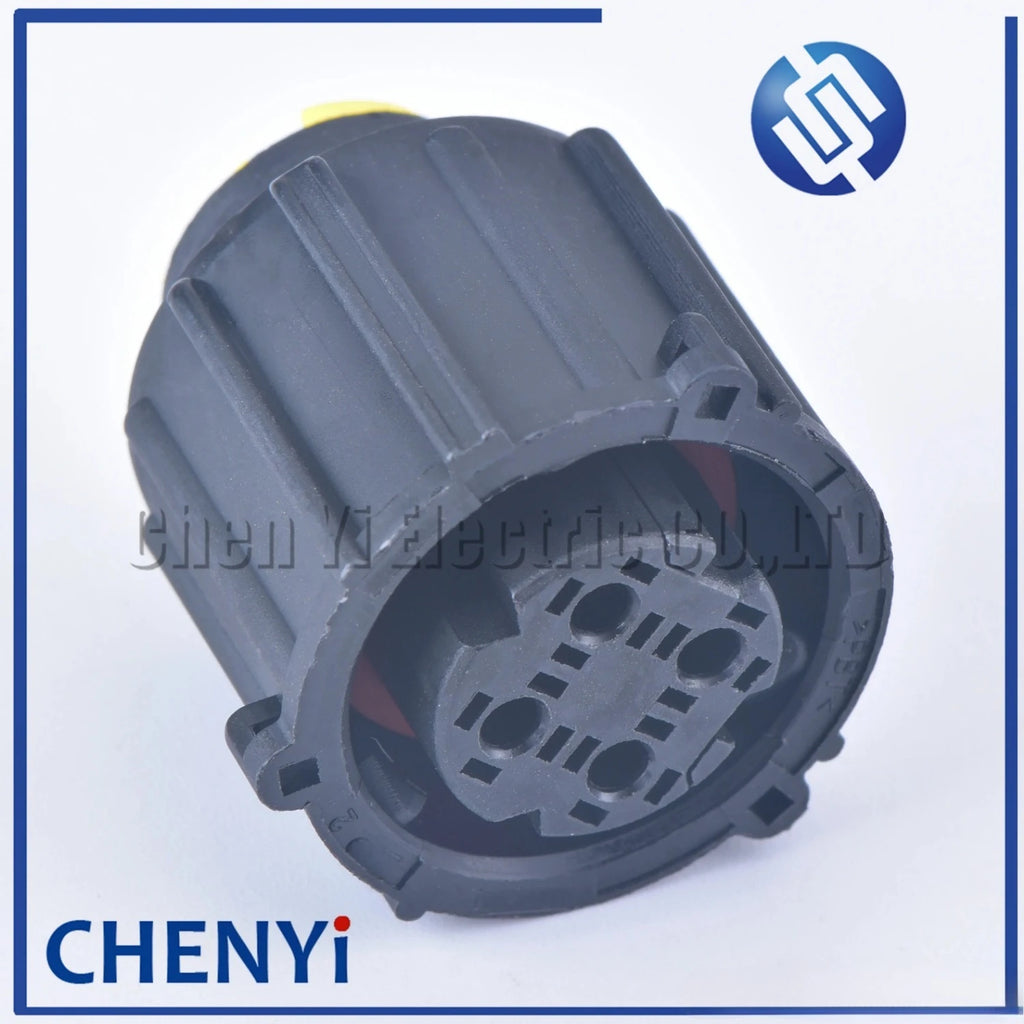4 Pin round waterproof automotive electrical plug 17984.000.002 sealed auto cable connector 17984000002 With Pins