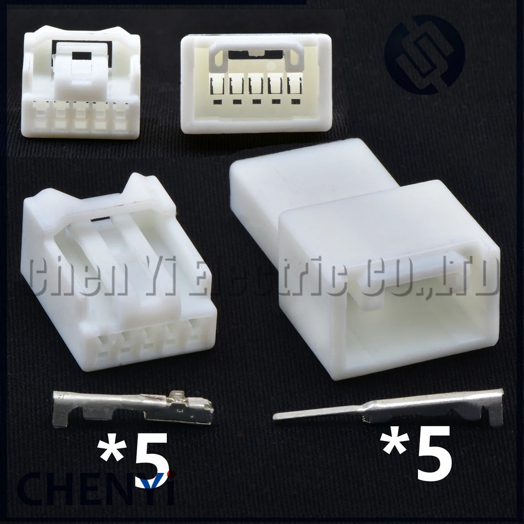 5 Pin Auto connector DVD multi-media Navigation receiver plug 7282-5830 PD081-05017 FF1376360-1 7283-5830 6098-3013 90980-11909