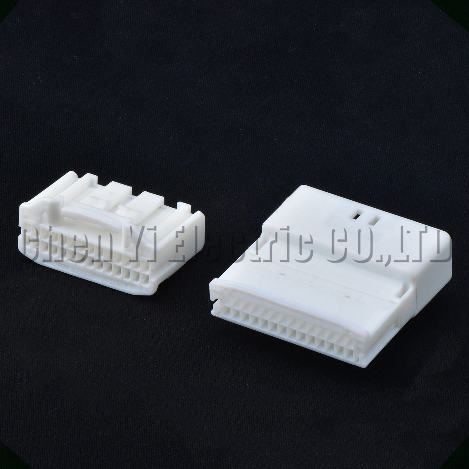 28-Pin Wire Harness Automotive multimedia navigation screen harness Connector