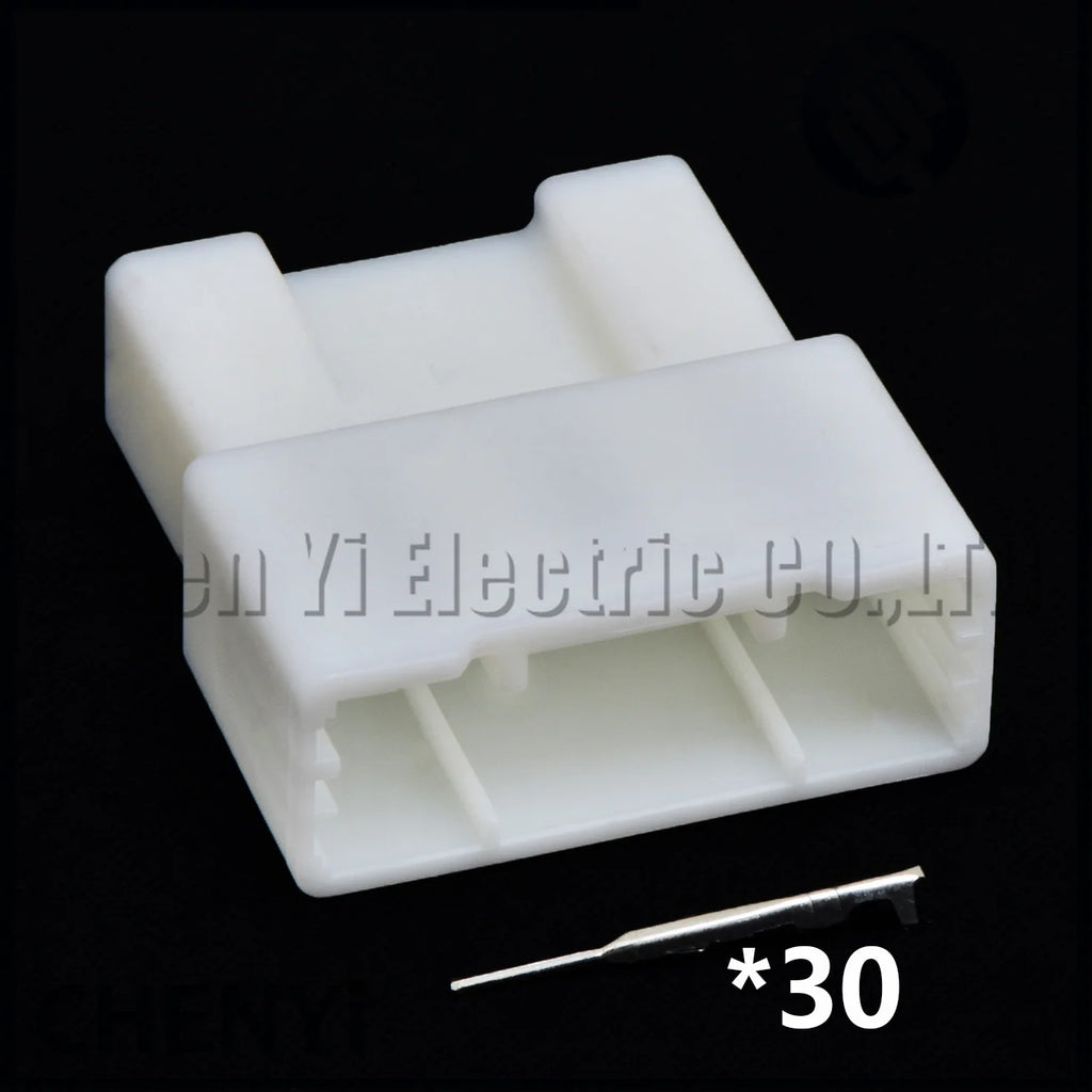 30 Pin Automobile Connector Car CD player host Camera microphone Power plug 90980-12909 with Pin For Toyota Corolla Sienna Camry