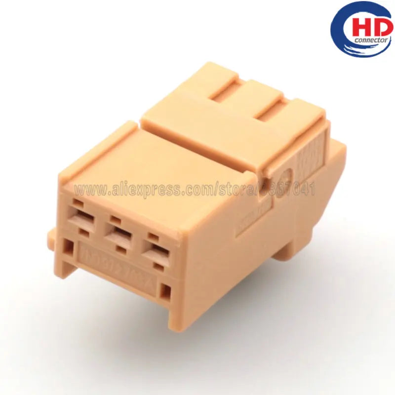 3pin auto waterproof electric plastic wire harness connector 7N0972703A