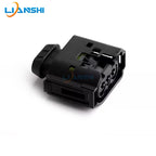 09441351 is a 3-hole waterproof connector for ignition coils of Mercedes-Benz, BMW, Changan and Haval cars. 09441381