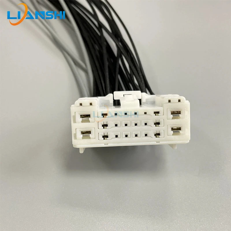 6098-7906/6098-7911 is suitable for Kia Hyundai wiring harness plugs and 2019 Mercedes-Benz A/E Series 26P door connectors