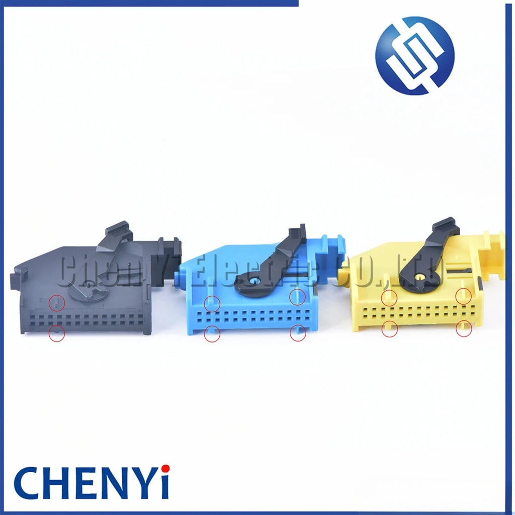 26 Pin ECU Auto Connector Navigation Controller Plug Instrument Connector Headlight Socket 185879-1 185879-2 185226-2