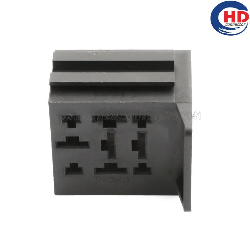 9pin auto waterproof electric plastic wire harness connector 8JA-003-526-002