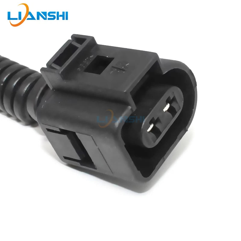 Suitable for Volkswagen id4 3 6x crozz plus sailing non-destructive modified snail horn one minute two plug