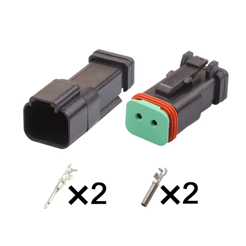 DT06-2S-E005 DT04-2P-E005 is suitable for the daytime running light spotlight plug on the rear cover of excavators