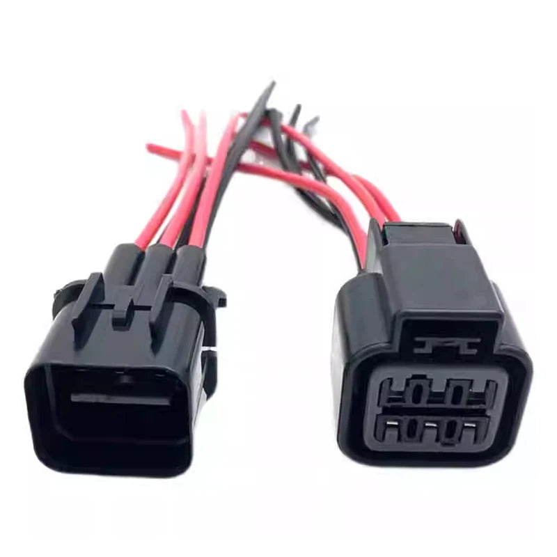 Suitable for Hyundai Tucson Axun Elantra Sonata IX35 headlight assembly plug harness automotive socket