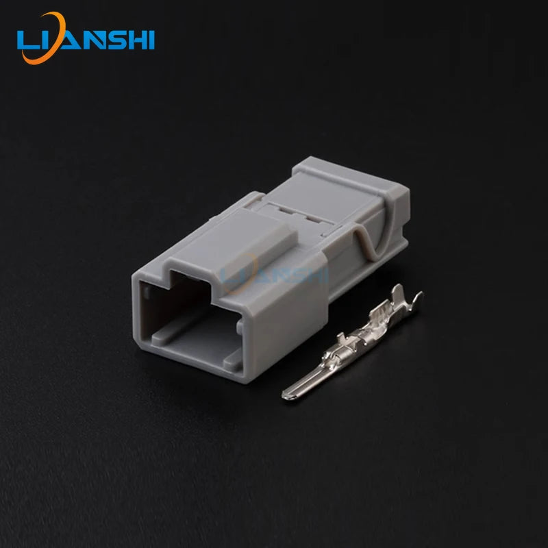 6098-0242 6098-0241 is suitable for automotive reverse lamp plug 3p connector fitting terminal DJ7036-2.2-11/21