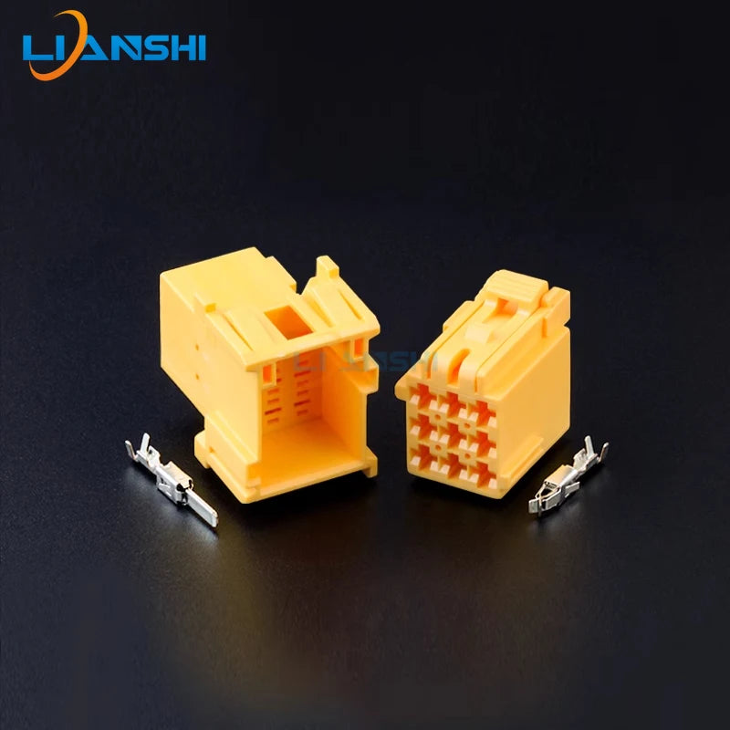 1-967626 1-967621 Car connector 9p audio amplifier harness plug for Mercedes-Benz cars