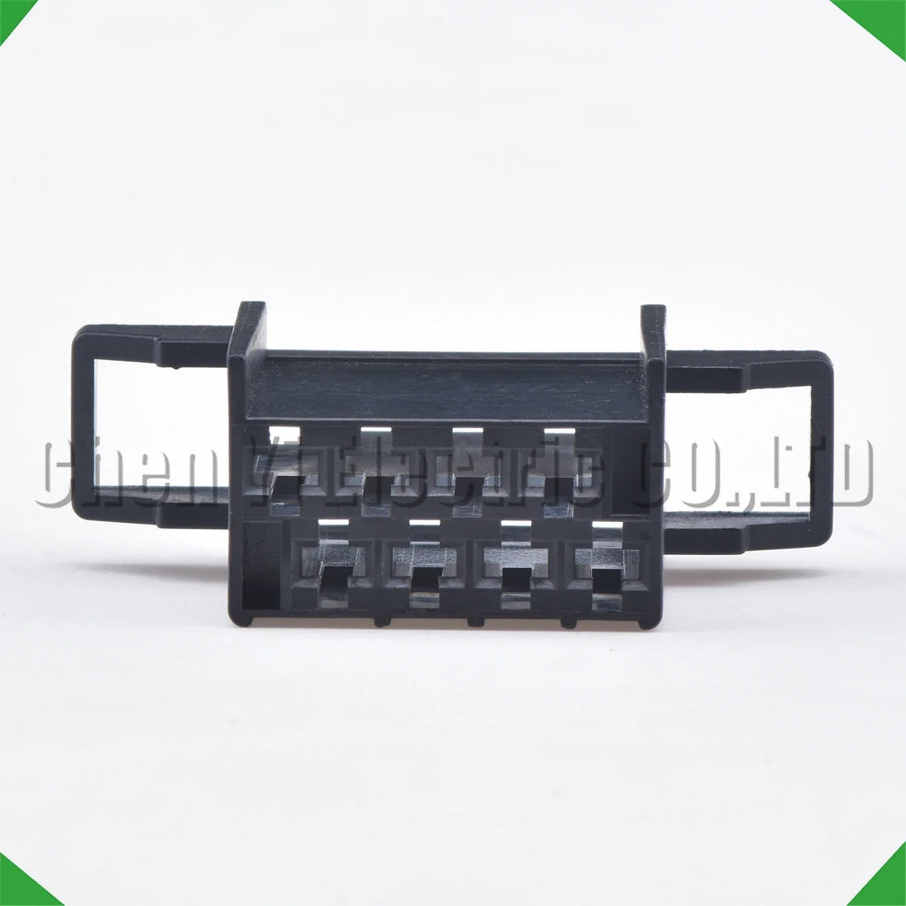 8-Pin Auto Connector Connector Automotive Connectors interface diagnostic harness Volvo